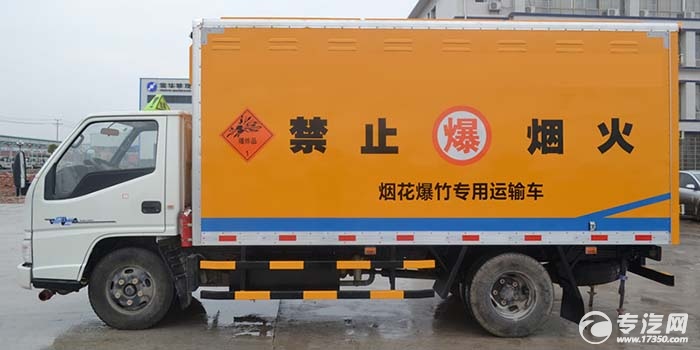 烟花爆竹运输车