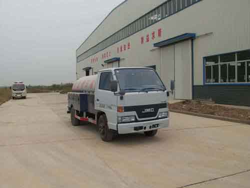江铃顺达3.15方清洗车