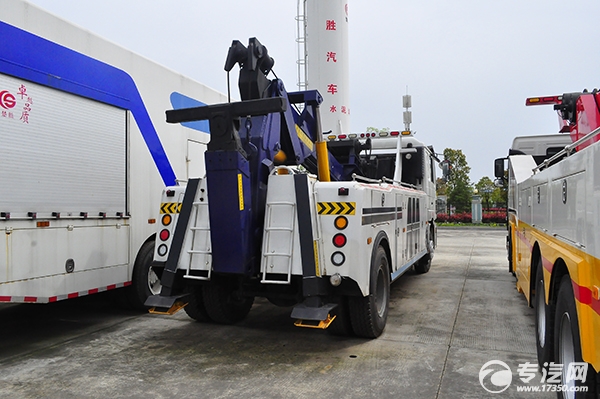 怎么区分拖吊分离和拖吊联体清障车？