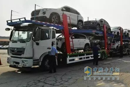 中国重汽首批50辆中置轴轿运车即将投运