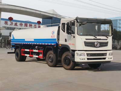 东风小三轴15吨国五洒水车