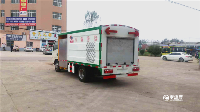 使用城市护栏清洗车注意事项
