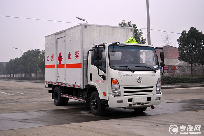 大运奥普力防爆车