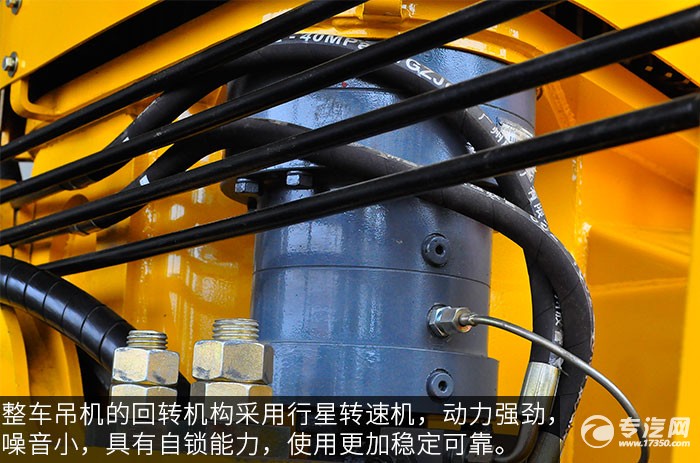 东风神宇御虎帕菲特8吨随车吊评测之上装回转机构