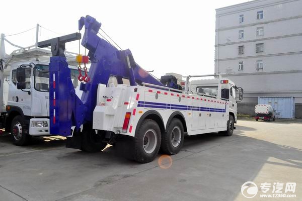 东风后双桥拖吊联体清障车