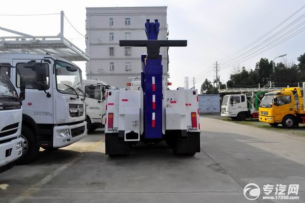 东风后双桥拖吊联体清障车