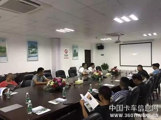 广州渣土车客户代表走进湖南华菱•星马参观考察