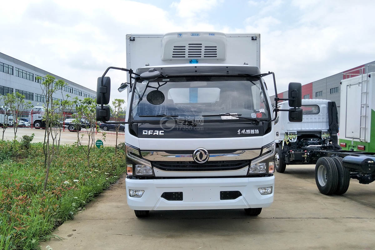 东风凯普特国六冷藏车正前图