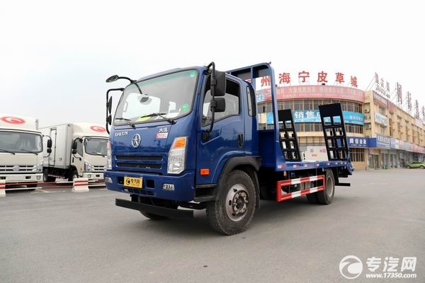 大运奥普力排半4.4米轴距平板运输车