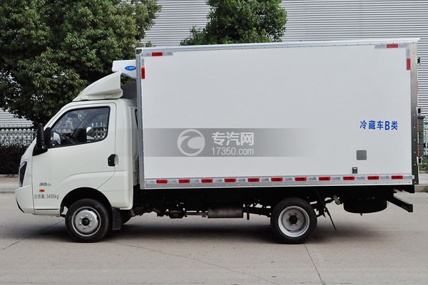 飞碟缔途国六3.5米冷藏车左侧图