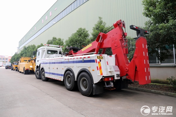陕汽德龙新M3000前四后八国六清障车