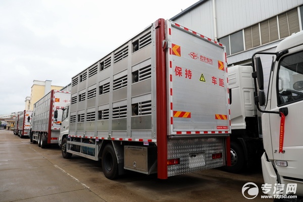 东风天锦VR单桥国五铝合金畜禽运输车