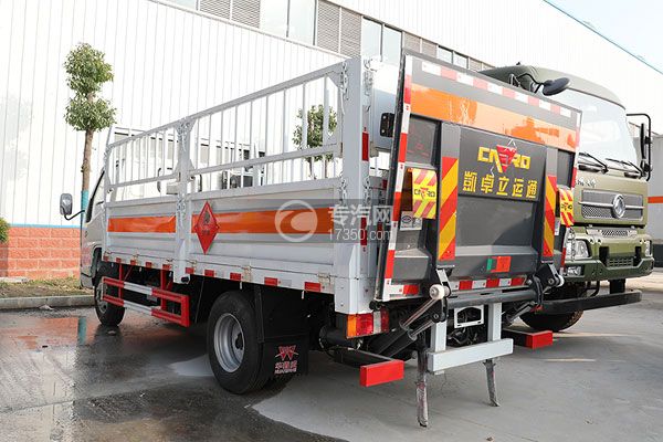 江铃顺达国六4.15米气瓶运输车（仓栏式）左后图