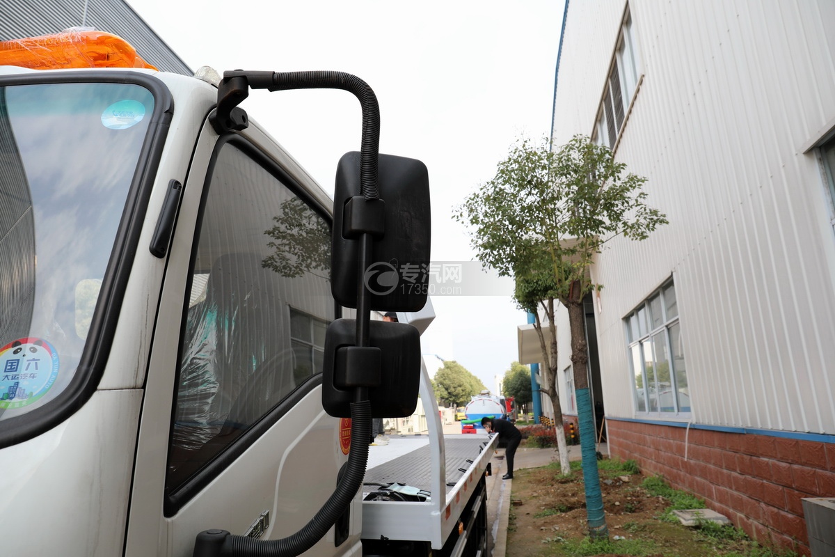 大运新奥普力4400轴距国六一拖二清障车(白色)后视镜