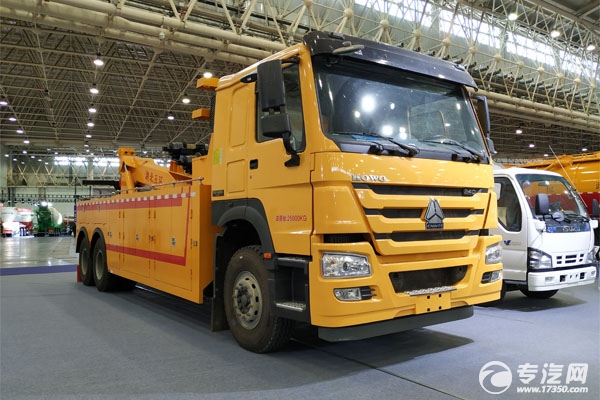 重汽豪沃后双桥拖吊联体清障车
