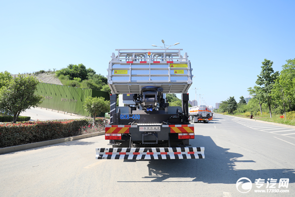 东风D9国六45米伸缩臂式高空作业车