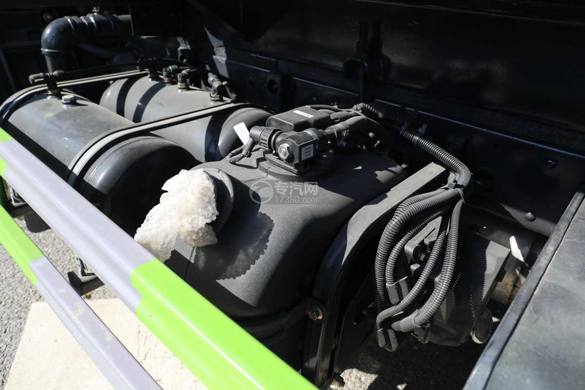 大运奥普力A3国六4.2方绿化喷洒车带雾炮尿素罐