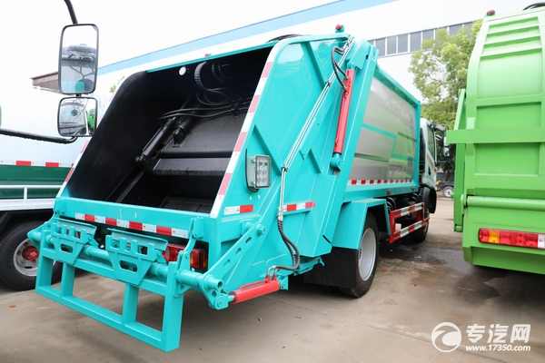 东风华神DV3国六压缩式垃圾车