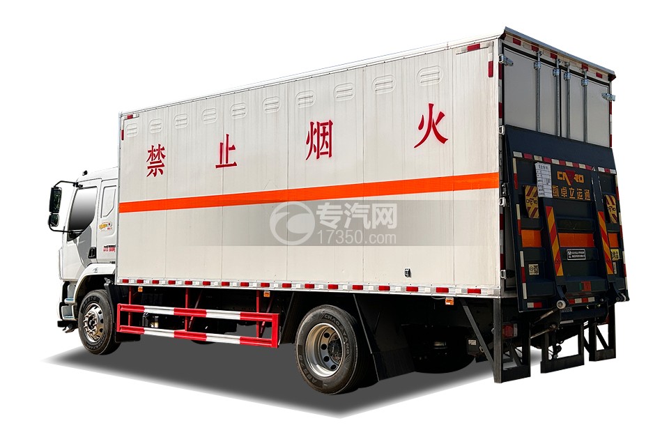 枊汽乘龙M3国六6.6米防爆车左后图
