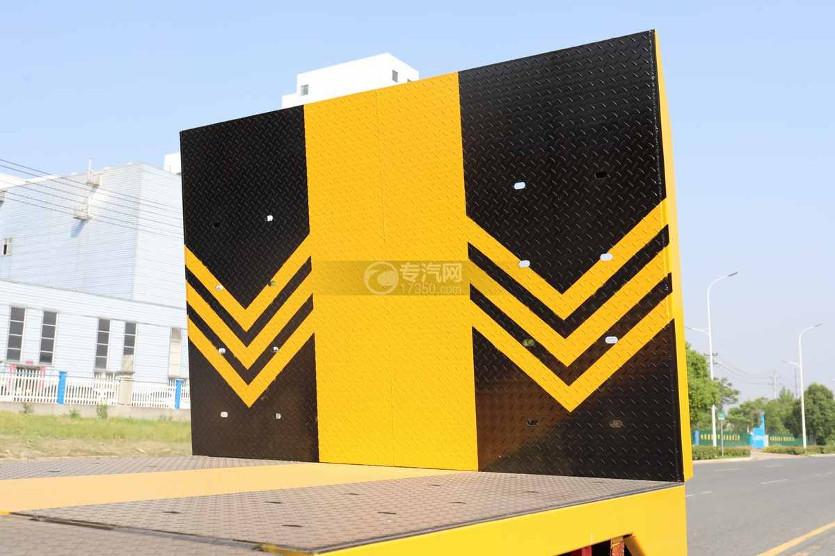 湖北大运风尚清障平板车液压尾板