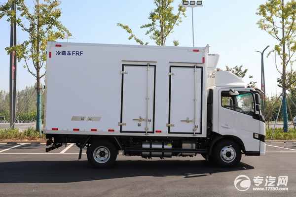吉利远程H8M醇氢电动冷藏车