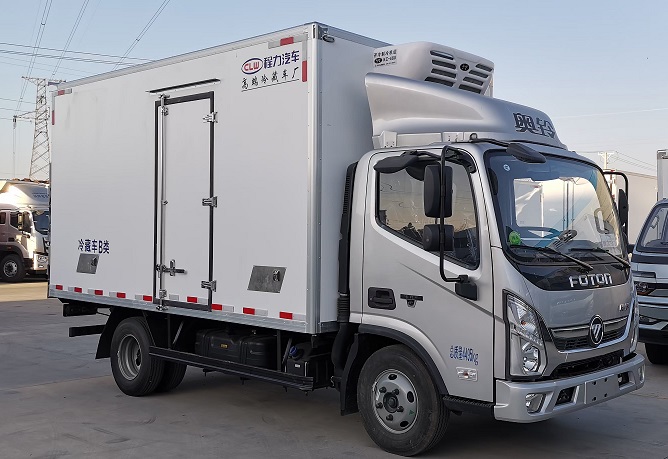 福田奥铃速运4.2米蓝牌冷藏车