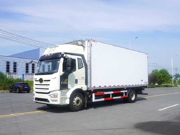 解放6米8冷藏车，冷藏价格，冷链物流运输